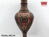 Bình đồng được làm thủ công bằng đồng thau Ấn Độ với chi tiết sơn màu và khắc tay