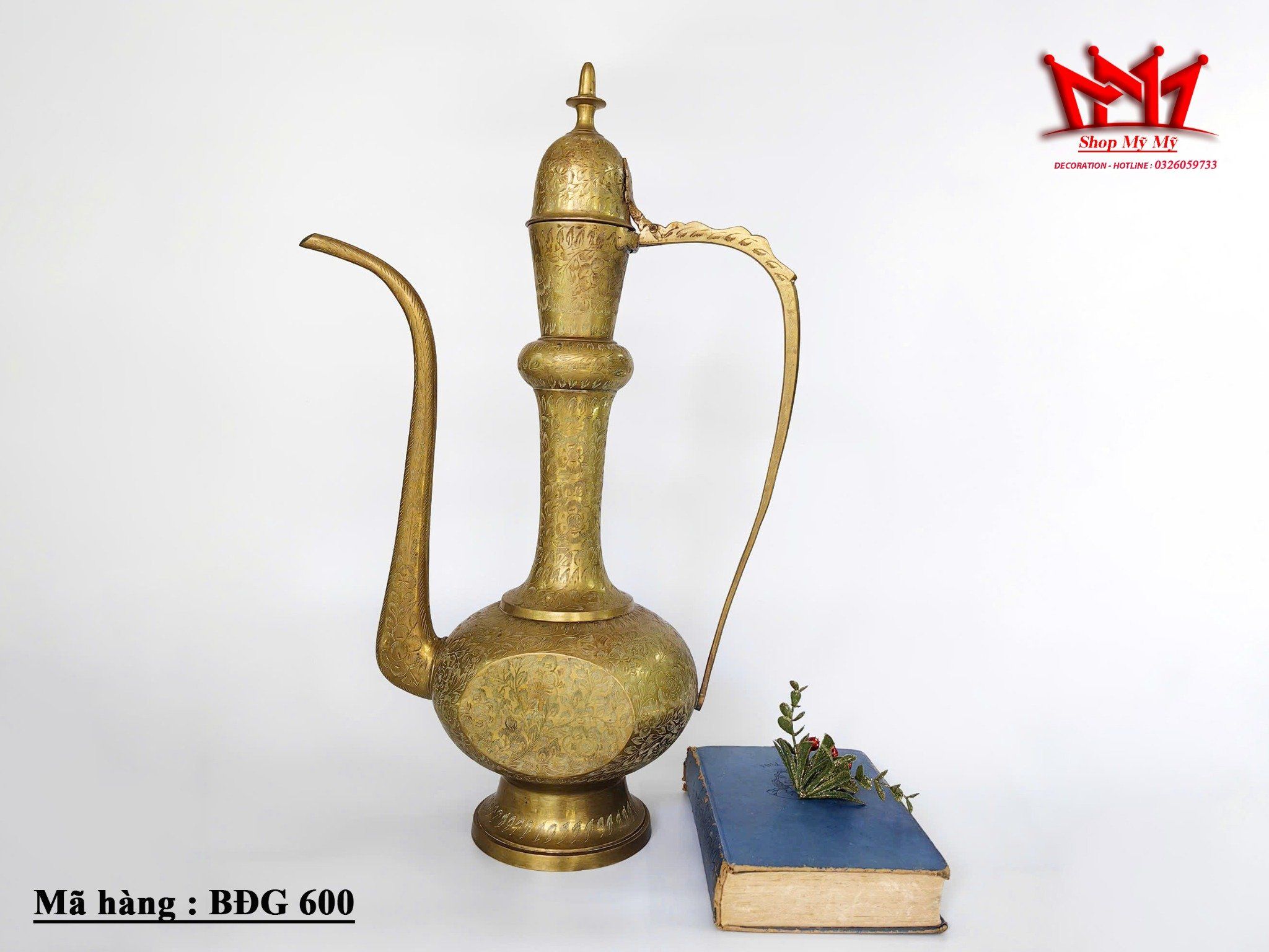 Bình bằng Đồng thiết kế tinh xảo xuất xứ tại Ấn Độ