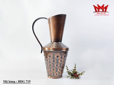  Bình đồng đỏ cổ điển, hàng sưu tầm từ Mỹ. 