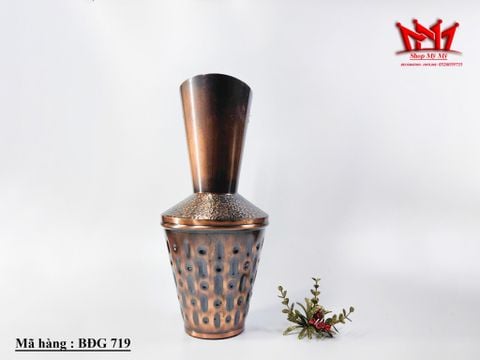  Bình đồng đỏ cổ điển, hàng sưu tầm từ Mỹ. 