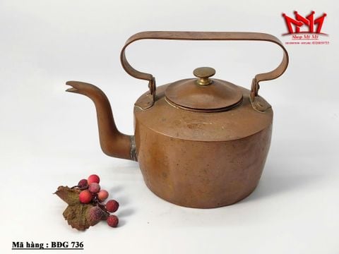  Ấm Đồng Đỏ Cổ Điển Nguyên Khối Cao 20cm 