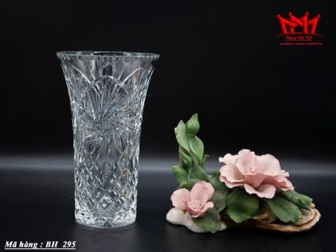  Bình hoa pha lê họa tiết mài thủ công tinh xảo 