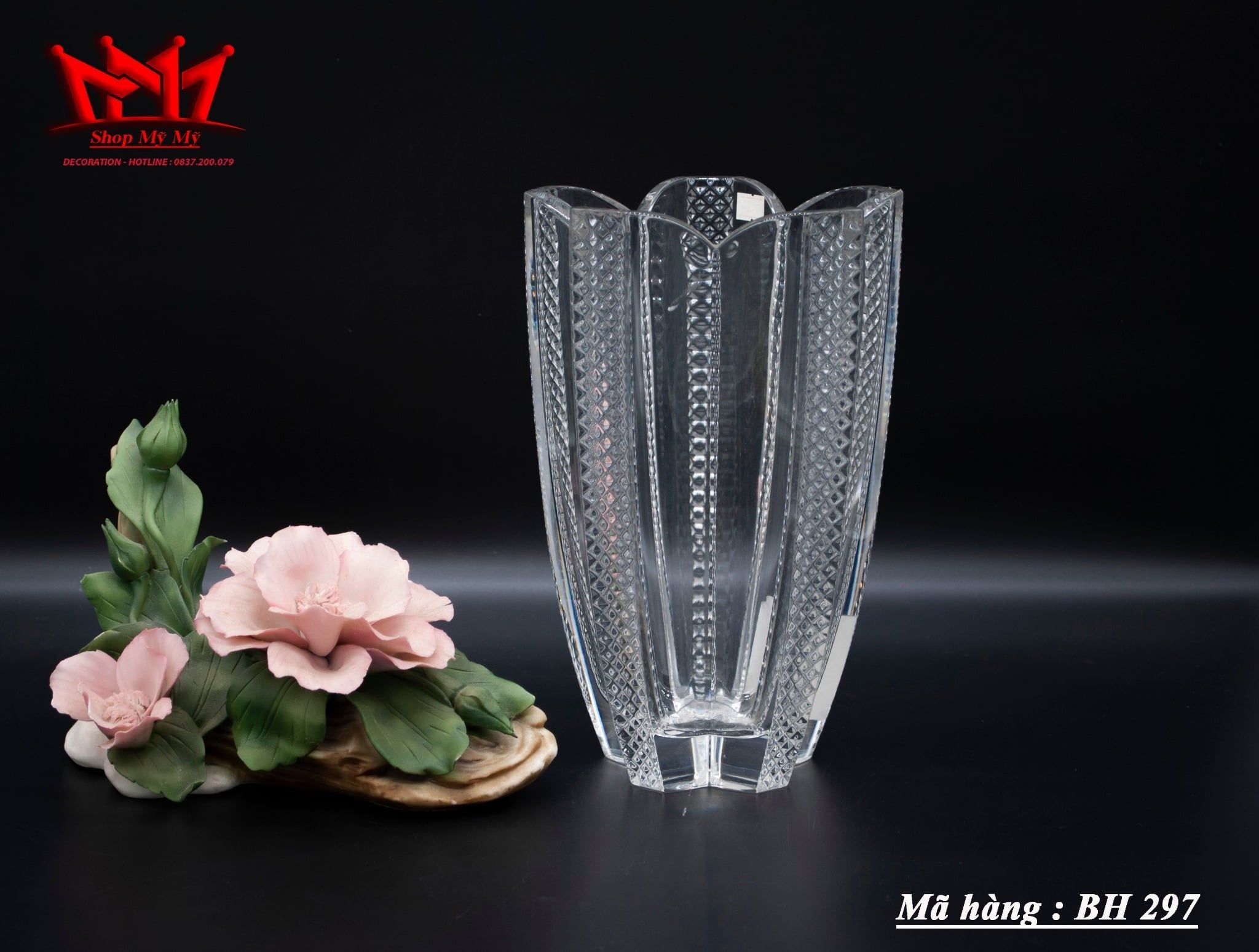 Bình Hoa Pha Lê Chạm Khắc Kim Cương  (Mã BH 297)