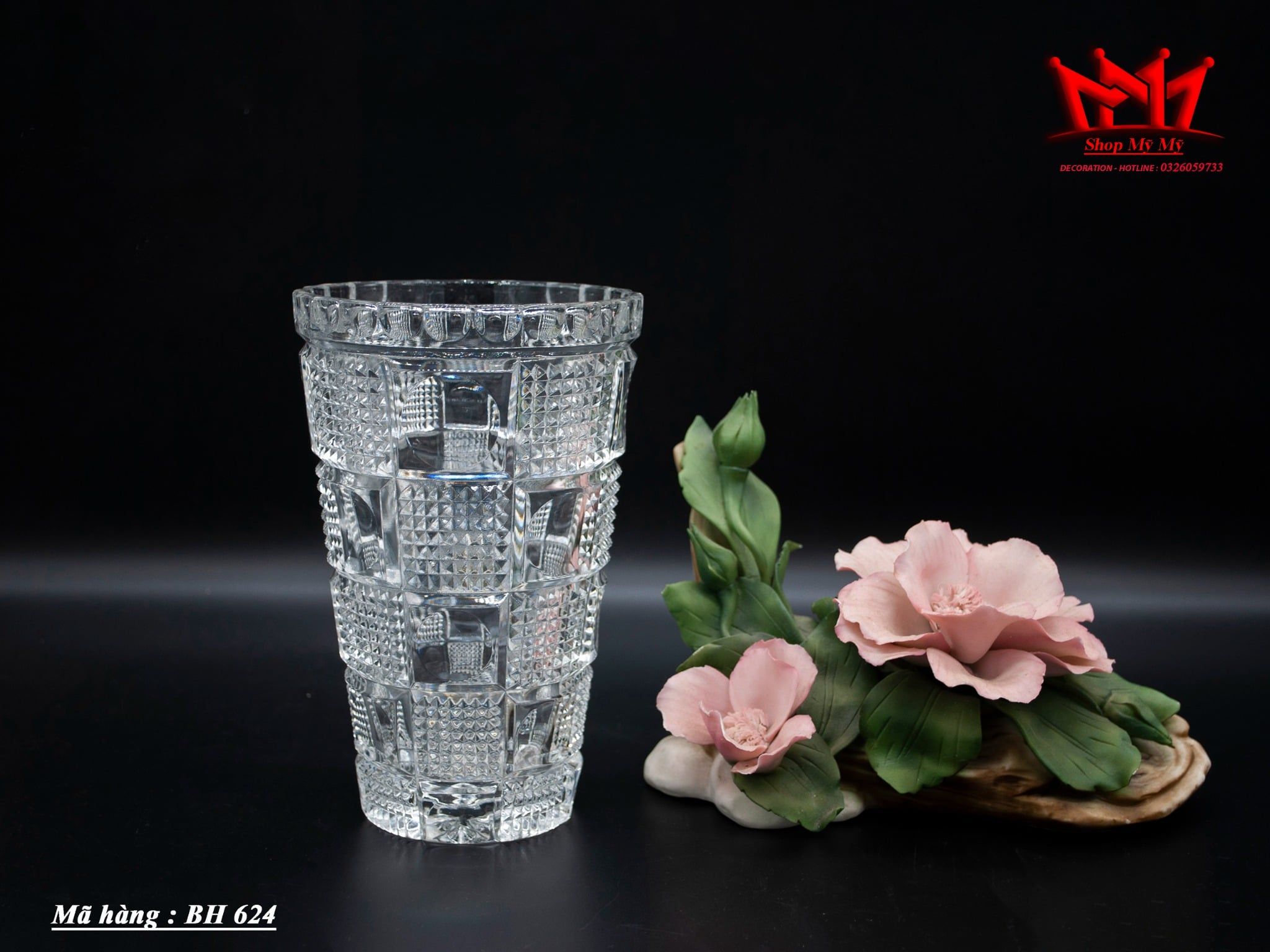 BÌNH HOA PHA LÊ CAO CẤP BH 624 - VẺ ĐẸP TINH KHIẾT VÀ SANG TRỌNG