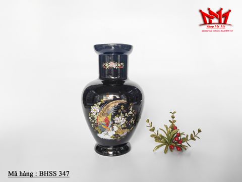  Lọ hoa bằng gốm sứ của Nhật hình chim công 