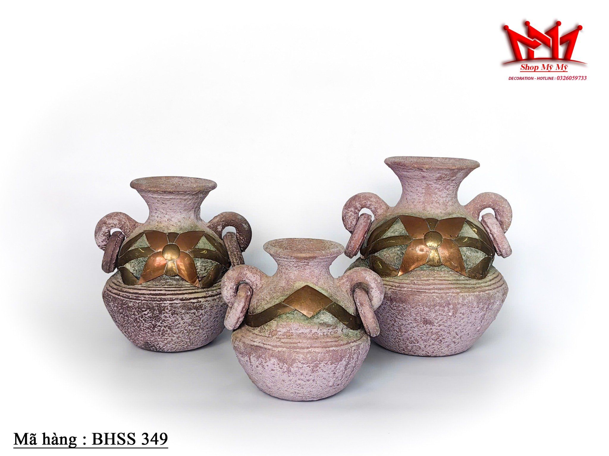 Bộ 3 bình gốm đất sét Mexico thủ công cổ điển hiếm có. Có khảm đồng thau.