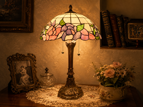  Đèn Bàn Tiffany Kính Màu ĐĐ 661 