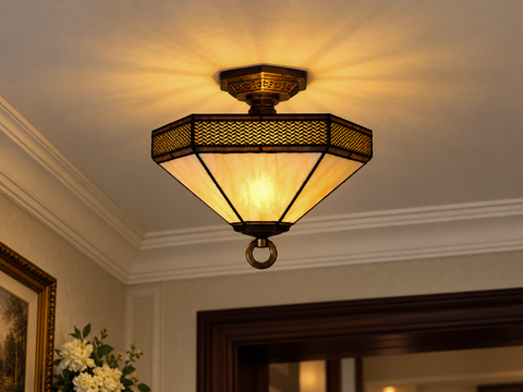  ĐÈN BÀN TIFFANY CỔ ĐIỂN DÁNG ĐÈN THÁP – ÁNH SÁNG ẤM ÁP, SANG TRỌNG VÀ NHÃ NHẶN 