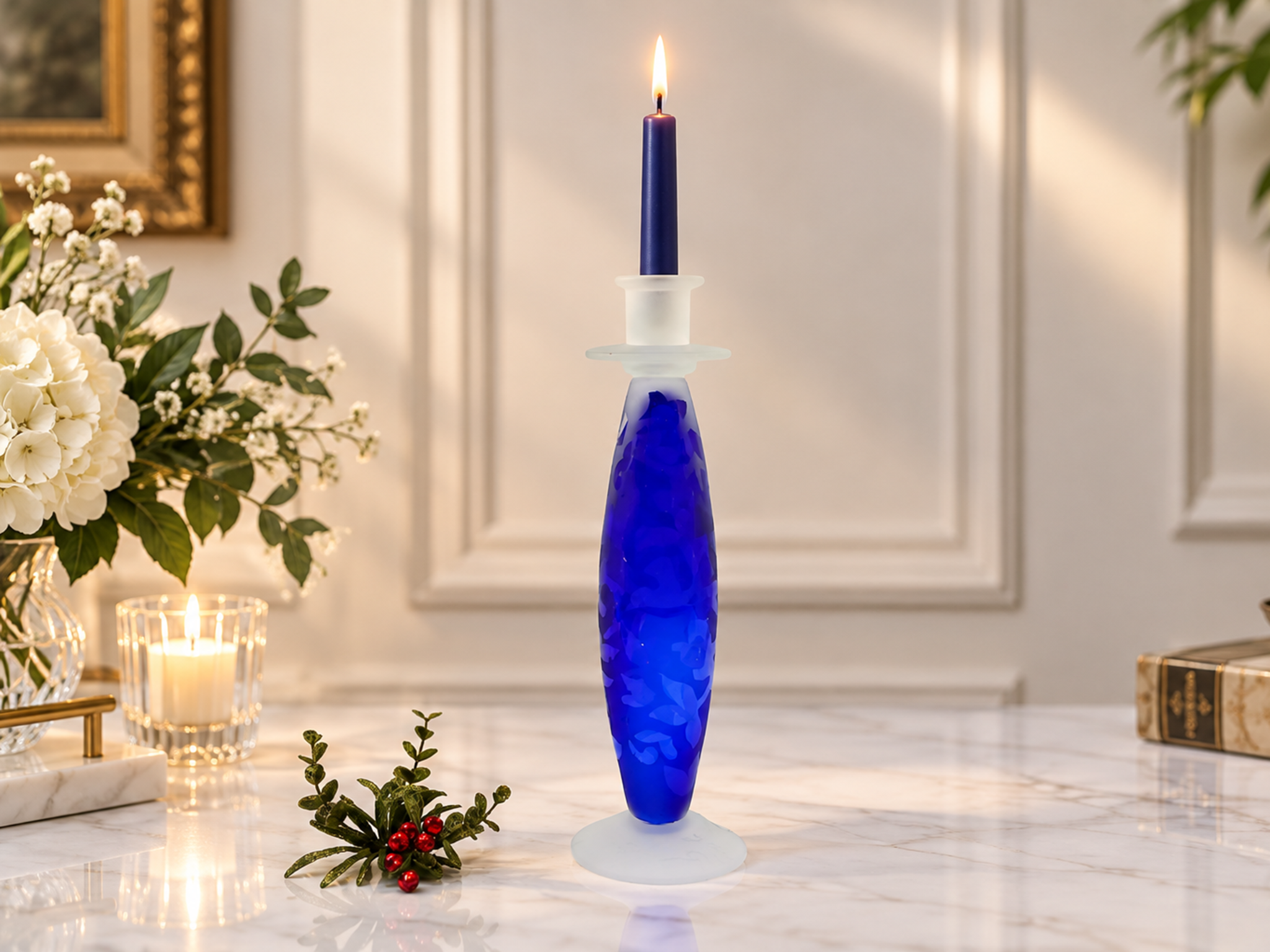 CHÂN NẾN THỦY TINH NGHỆ THUẬT XANH COBALT – TINH TẾ, HIỆN ĐẠI VÀ SANG TRỌNG