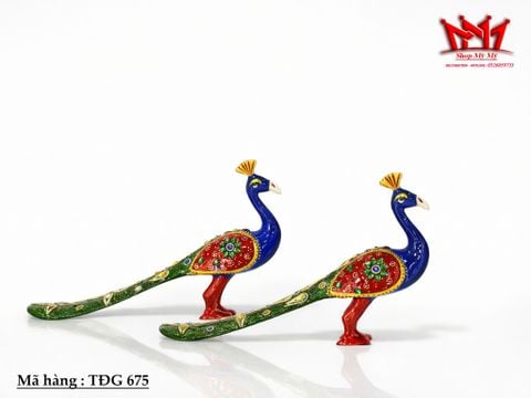  CẶP CHIM CÔNG TRANG TRÍ – BIỂU TƯỢNG CỦA SỰ QUYỀN QUÝ VÀ THỊNH VƯỢNG 