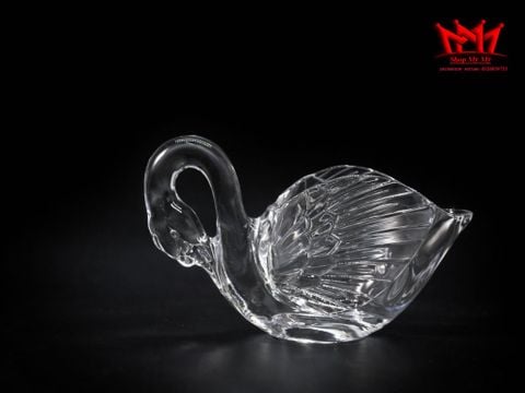  ÂU PHA LÊ THIÊN NGA  – BIỂU TƯỢNG CỦA SỰ KIÊU SA 