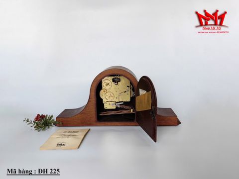  Đồng hồ lên dây 3 lỗ 5 gông của Seth Thomas Đức. 