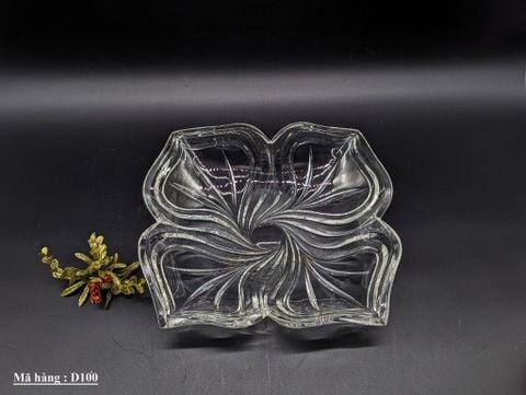  ĐĨA PHA LÊ TRONG SUỐT THIẾT KẾ THANH LỊCH HÌNH BÔNG HOA CỦA MIKASA 