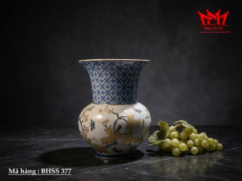  NÉT ĐẸP CỔ ĐIỂN – BÌNH HOA SÀNH SỨ HỌA TIẾT HOA MAI & BƯỚM 