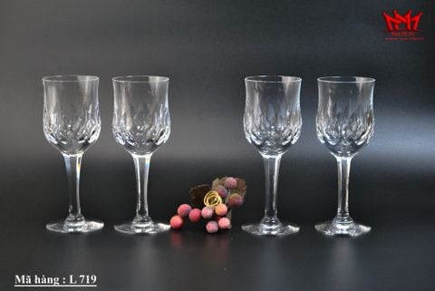  Bộ 4 ly nước pha lê từ thương hiệu FOSTORIA. 