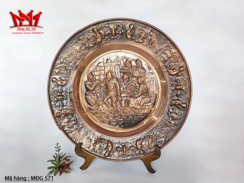  ĐĨA ĐỒNG ĐỎ KHẮC PHÙ ĐIÊU CỔ ĐIỂN CỦA ANH – NÂNG TẦM KHÔNG GIAN SANG TRỌNG (MDG 571) 