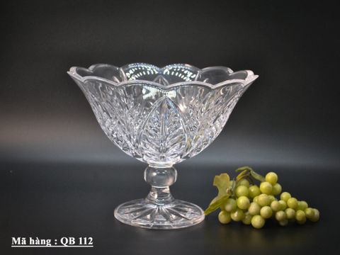  Chân bồng pha lê thuộc bộ sưu tập Park Ridge của thương hiệu Mikasa, sản xuất tại Đức 