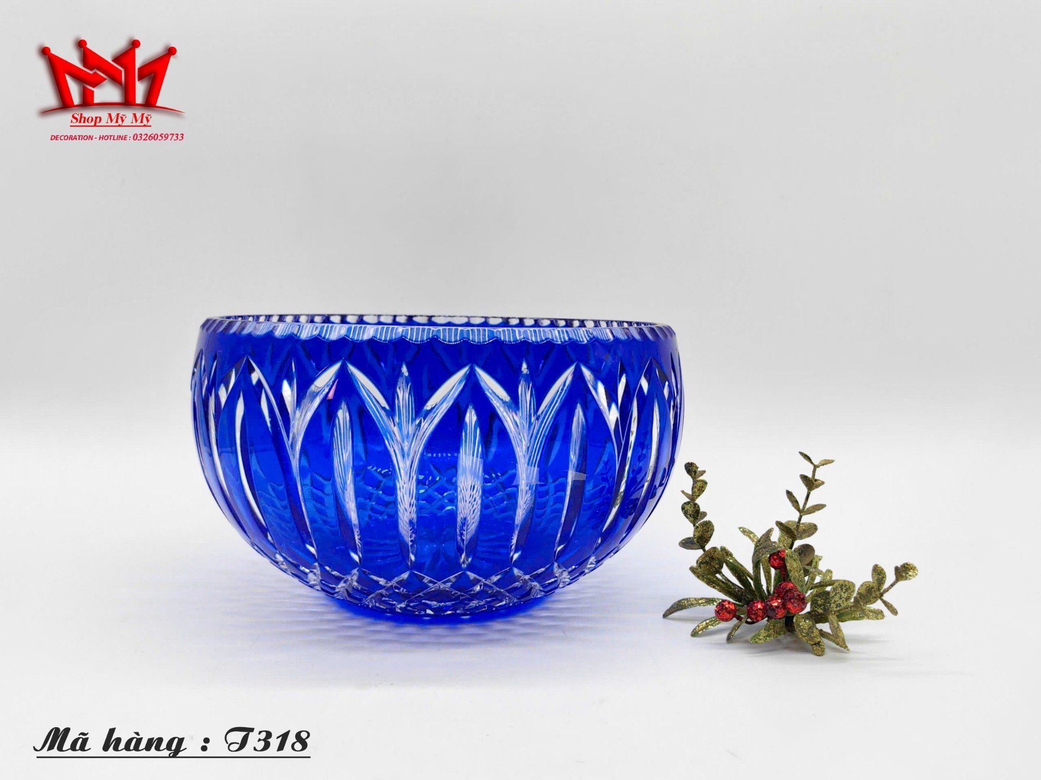 Thố thủy tinh Bohemian Czech xanh coban thập niên 70
