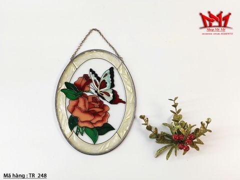  Tranh kính treo tường hình hoa hồng với bướm. 