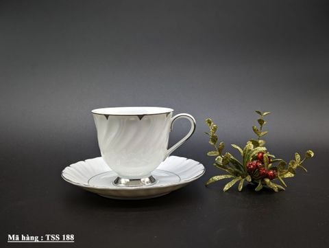  Bộ 4 Tách Đĩa Trà Harmony House Heirloom Sang Trọng (Mã: TSS 188) 