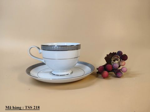  Bộ 5 set tách và đĩa đế Platinum Crown Mikasa China L3428. 