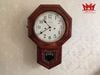 Đồng hồ treo tường New England Clock Co. lên dây 3 lỗ nhạc hay.