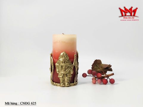  Chân nến đồng cổ điển hình chú lính chì 