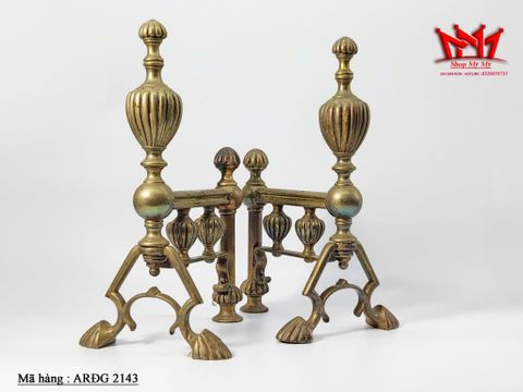  Bộ chân kê lò sưởi bằng đồng cổ điển 