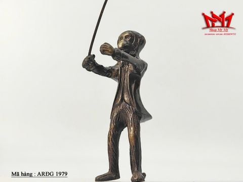  Bộ tượng đồng mô tả một ban nhạc khỉ đang chơi nhạc cụ 