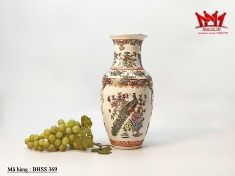  Bình hoa trang trí hoạ tiết chim công nổi bật 