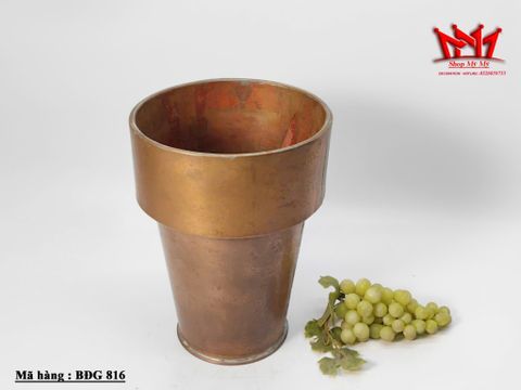  Bình hoa dùng để trang trí bằng đồng đỏ 