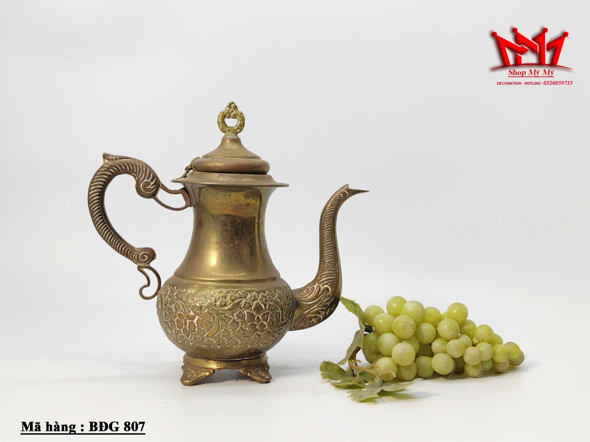 Ấm trà bằng đồng thau phong cách cổ điển