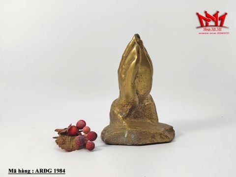  Chặn sách hình bằng tay cầu nguyện bằng đồng 