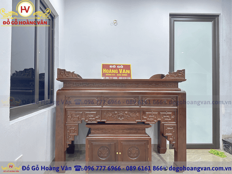 ban thờ 1m75 đục trạm hoa sen đơn giản đẹp  BT229