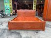 Những mẫu giường ngủ gỗ cao cấp thiết kế sắc nét GN192