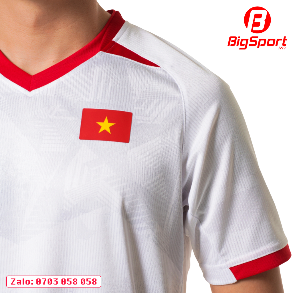 Áo đá bóng đội tuyển Việt Nam 2025 - 2026