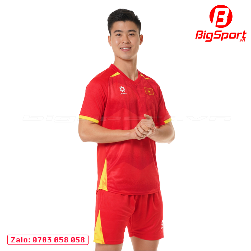 Áo đá bóng đội tuyển Việt Nam 2025 - 2026