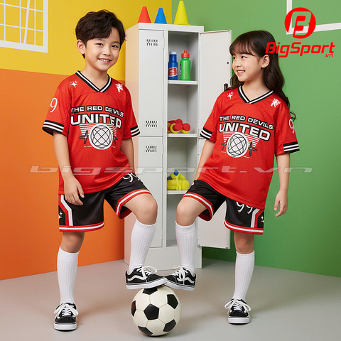Áo đá bóng trẻ em Kid Design SS26 MU màu đỏ