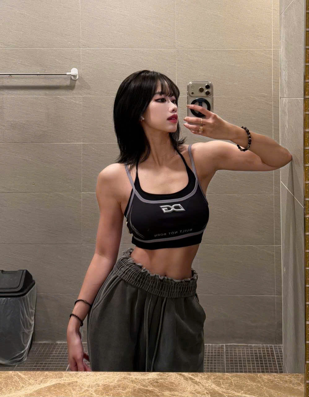  Áo Degrey Gym Sport Bra màu ĐEN XÁM thể thao - BRADEXA 
