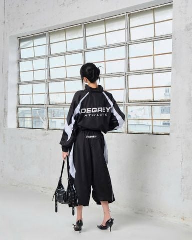  Quần Dài Degrey màu ĐEN TRẮNG Long Pants Poly THÊU Logo - PAPOLYDETRA 