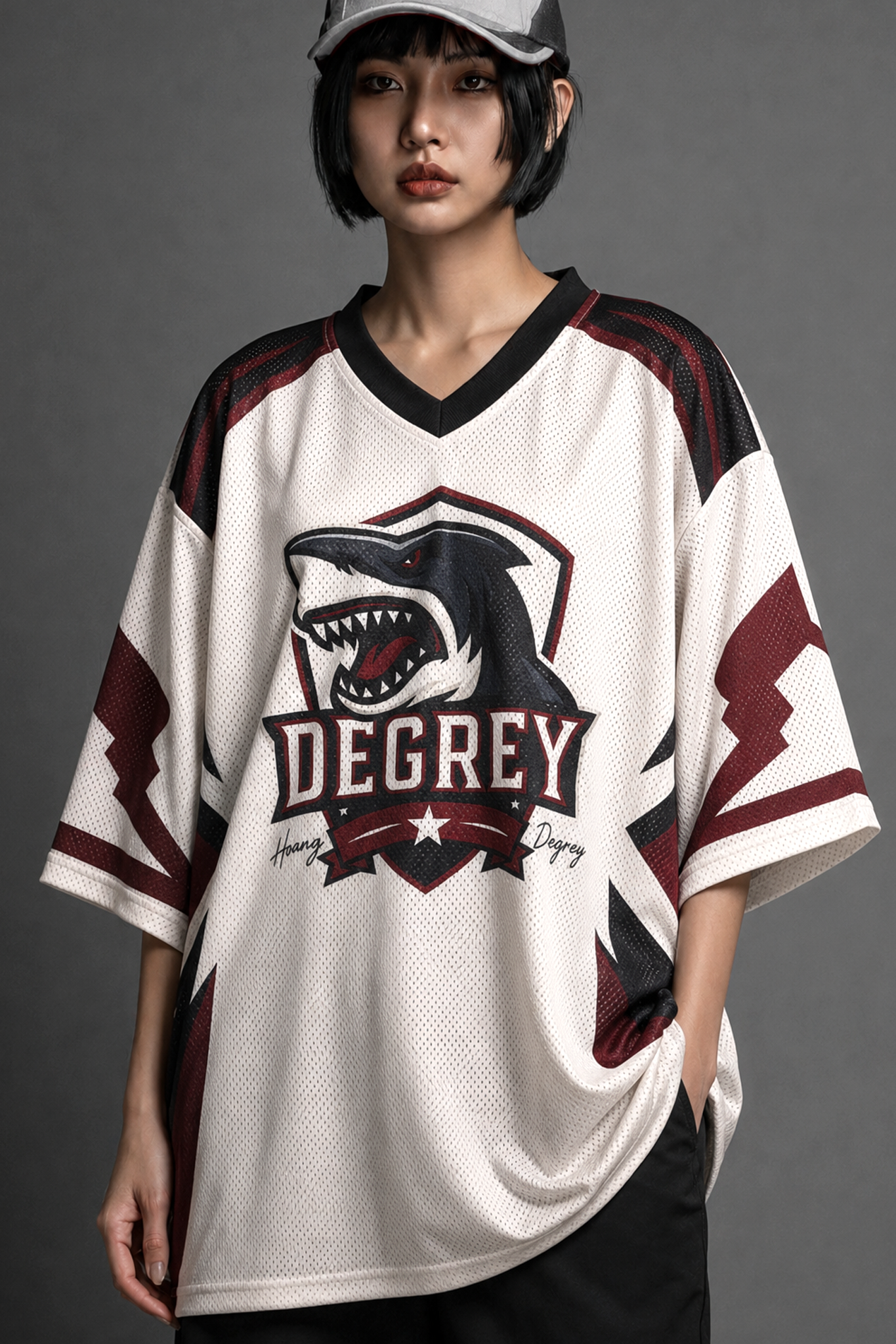  Áo thun thể thao màu kem Degrey Jersey SHARK 84 cổ tim - JERSHARK 