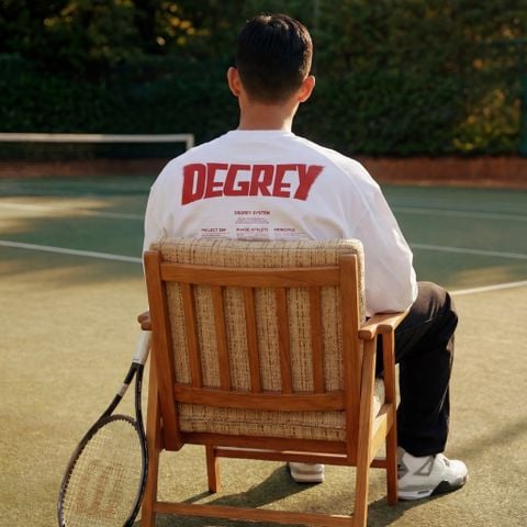  Áo Thun tay dài màu WHITE logo Degrey màu ĐỎ kiểu dáng rộng Athlete - OVSLONGTRANG 