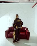  Jacket Degrey màu ĐEN VÀNG THÊU LOGO ATHLETE áo khoác dù thể thao - JKLOGOVANG 