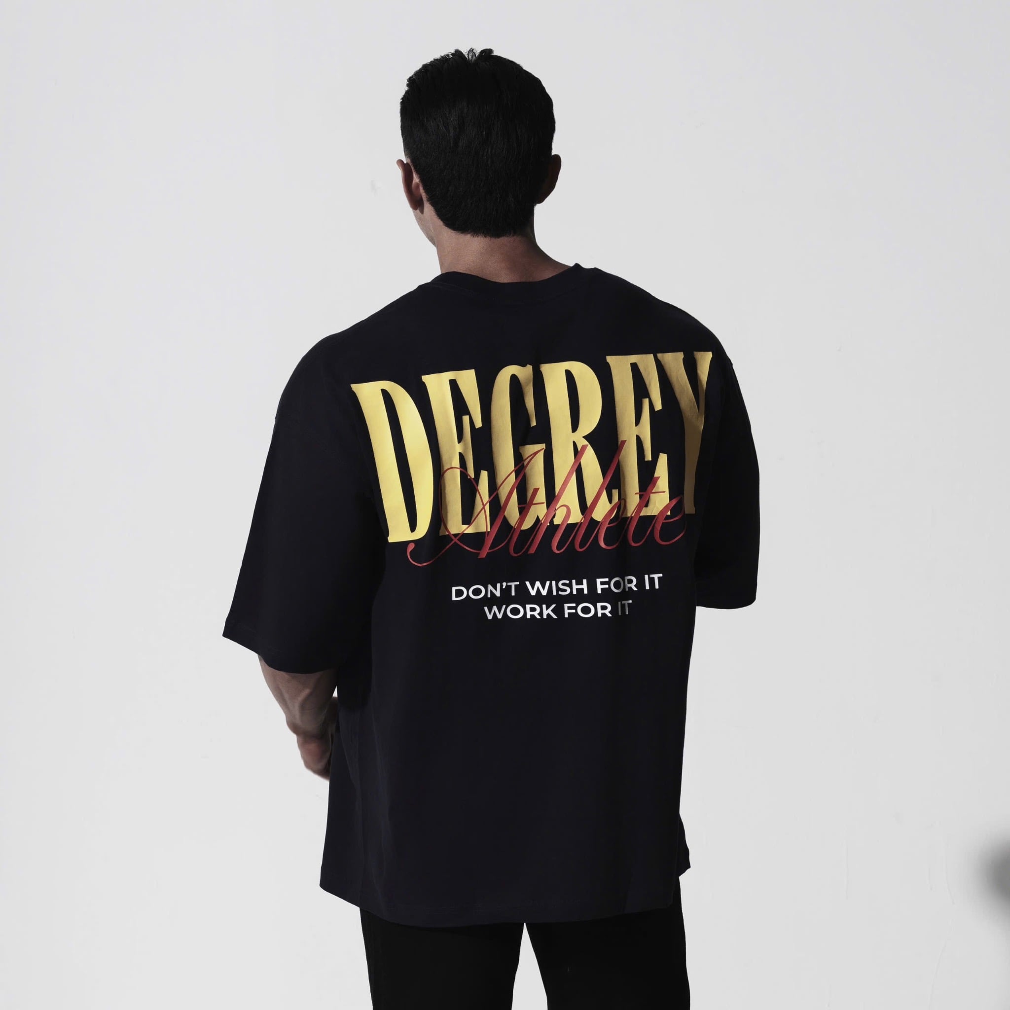  Áo Thun màu NAVY logo Degrey màu VÀNG kiểu dáng rộng Athlete - OVSATHNAYE 