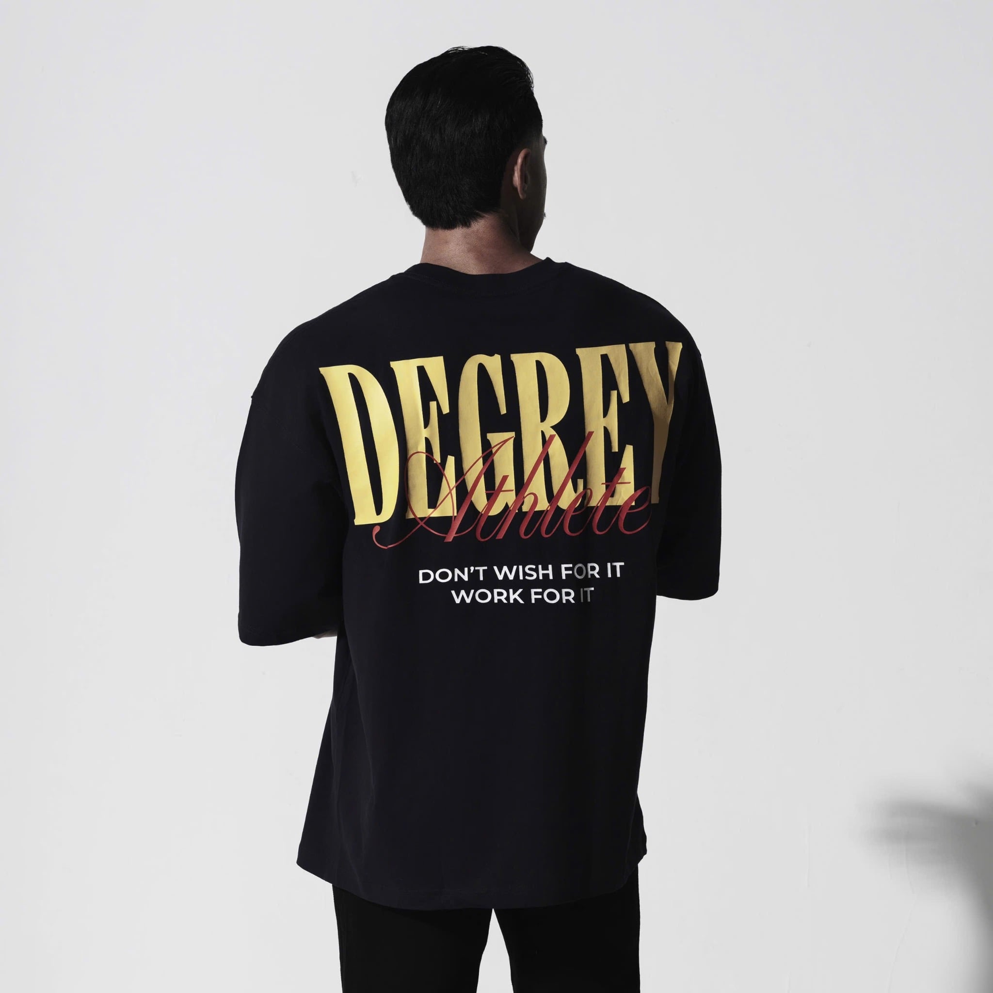  Áo Thun màu NAVY logo Degrey màu VÀNG kiểu dáng rộng Athlete - OVSATHNAYE 