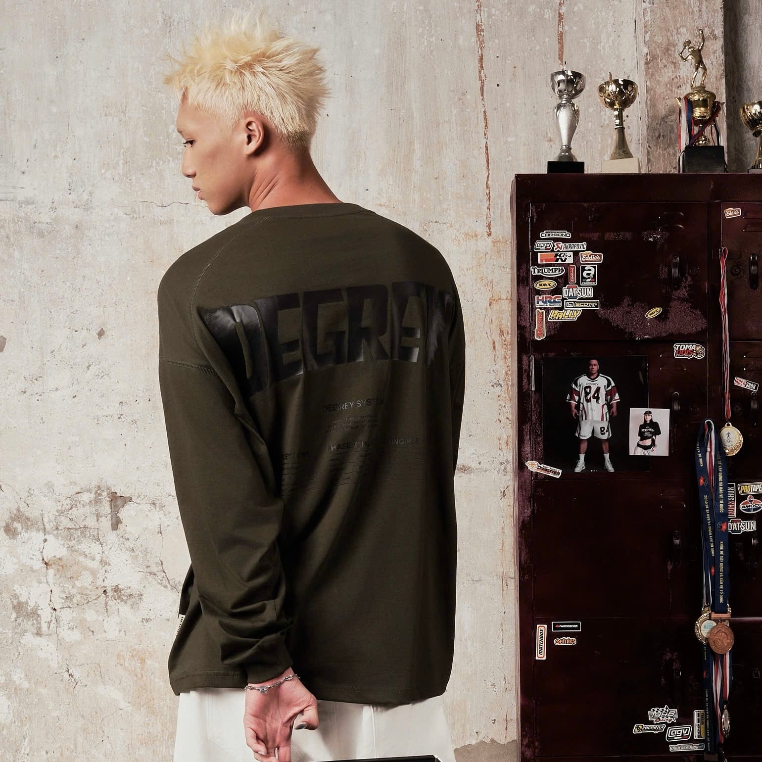  Áo Thun tay dài màu GREEN logo Degrey màu ĐEN kiểu dáng rộng Athlete - OVSLONGREU 