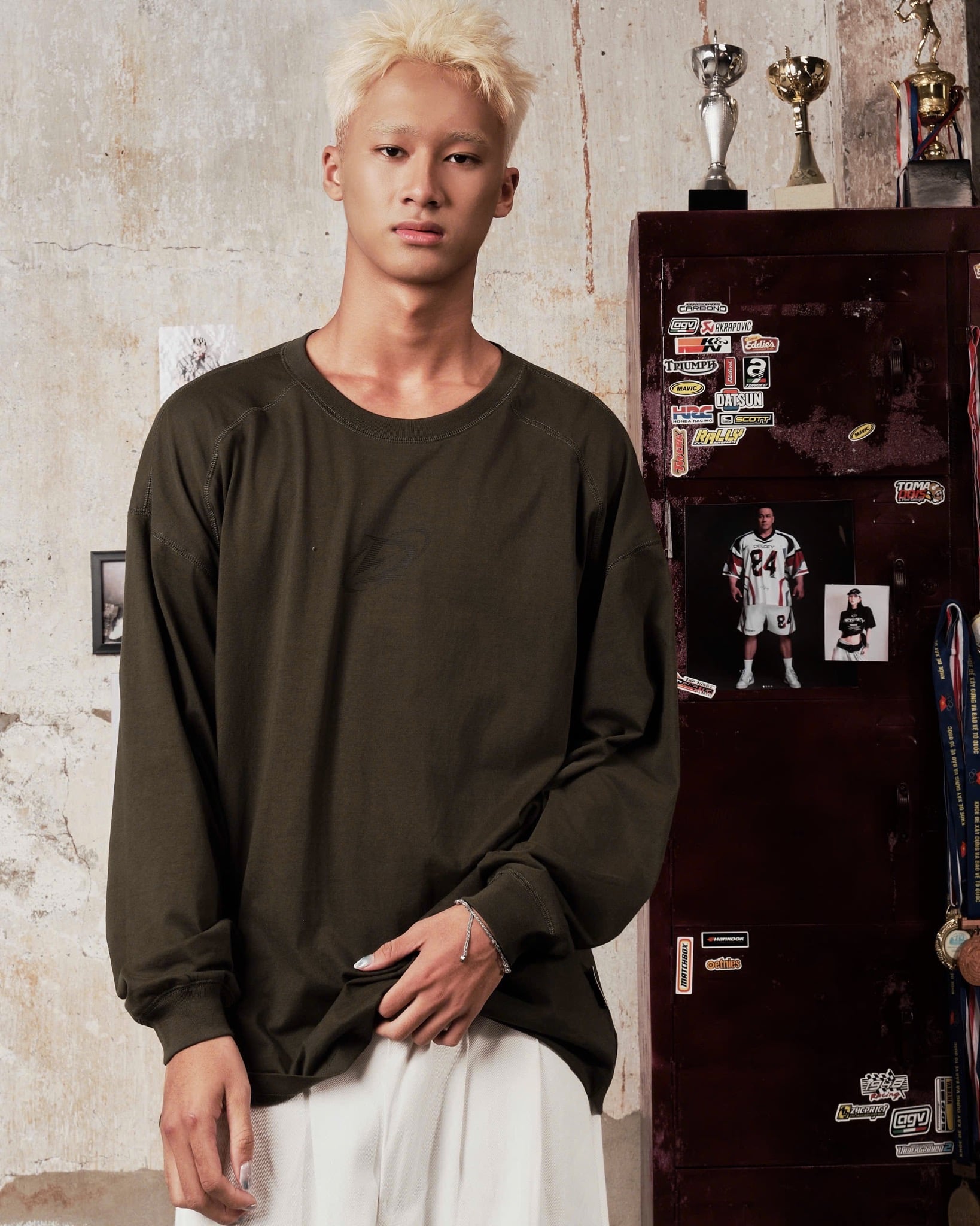  Áo Thun tay dài màu GREEN logo Degrey màu ĐEN kiểu dáng rộng Athlete - OVSLONGREU 