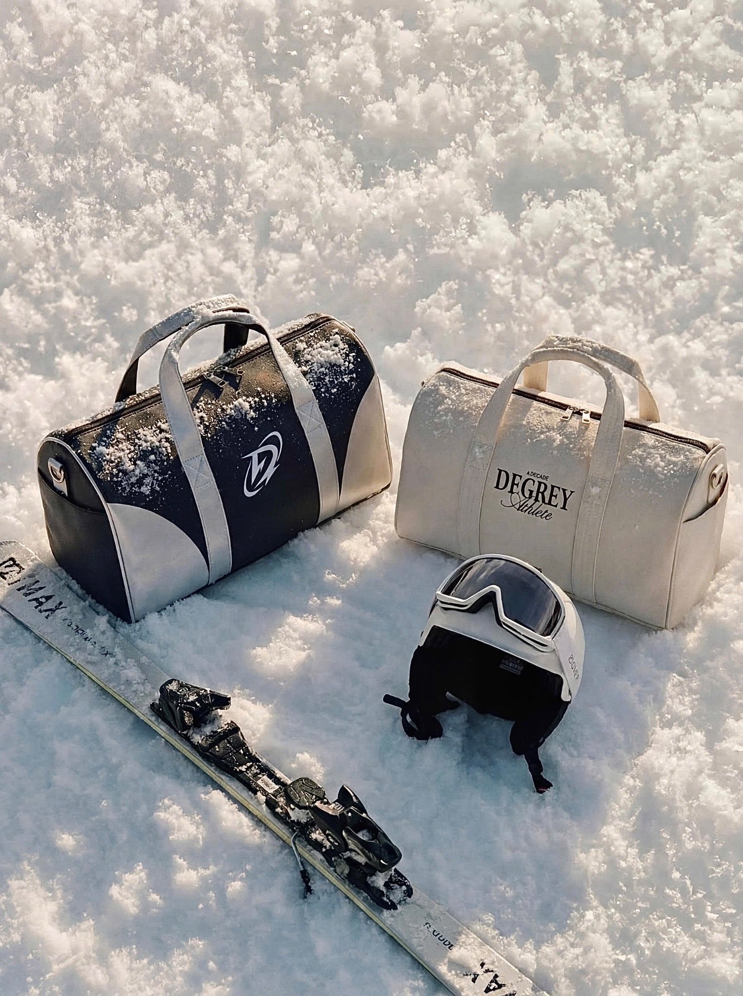  Túi Xách MÀU ĐEN XÁM logo D thể thao Du Lịch Simili Túi Tập Gym Degrey - TTGDXAM 