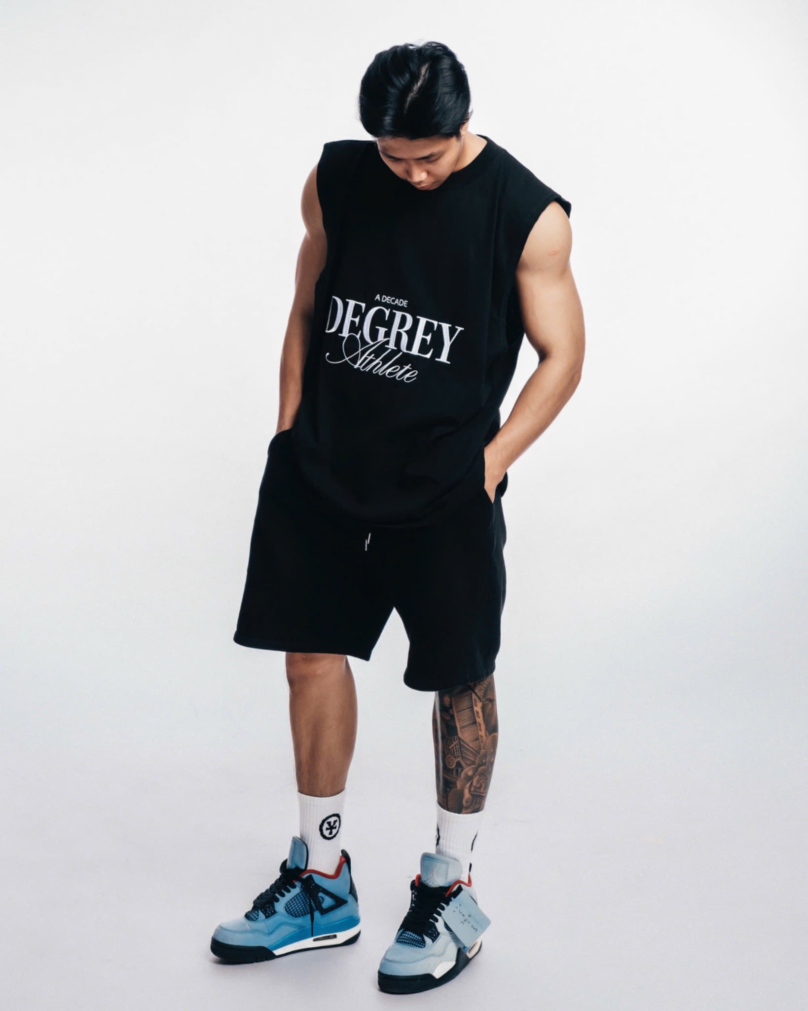  Degrey Áo ba lỗ Tank Top DECADE màu ĐEN - TANKDECADE 