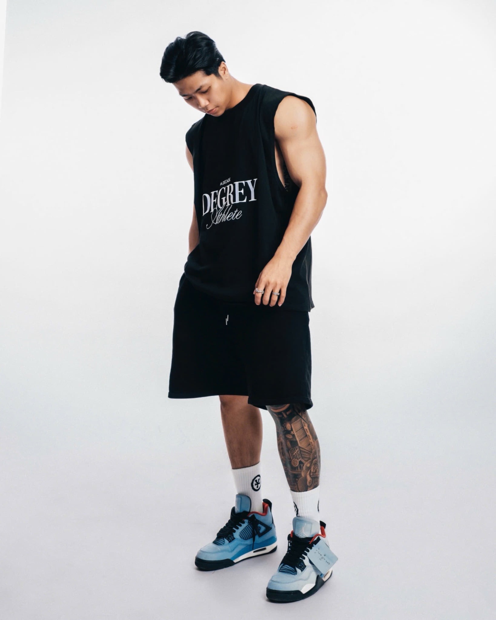  Degrey Áo ba lỗ Tank Top DECADE màu ĐEN - TANKDECADE 